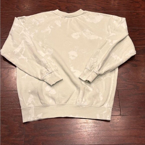 Def Leppard Graphic Sweatshirt - Picture 3 of 4